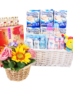 BHV-11 HONEY BUNCH BABY HAMPER