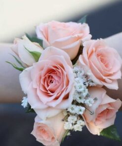 WC-06 Peach Roses Wrist Corsage
