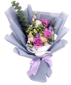 3 purple roses bouquet