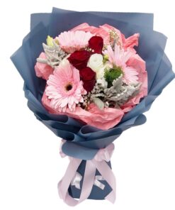 simple korean hand bouquet