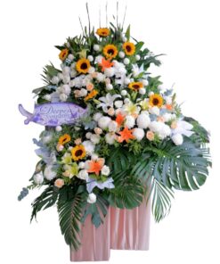 Convey your heartfelt thoughts with our beautifully-arranged condolence flowers