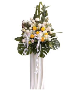 What are the traditional funeral flowers in Singapore?